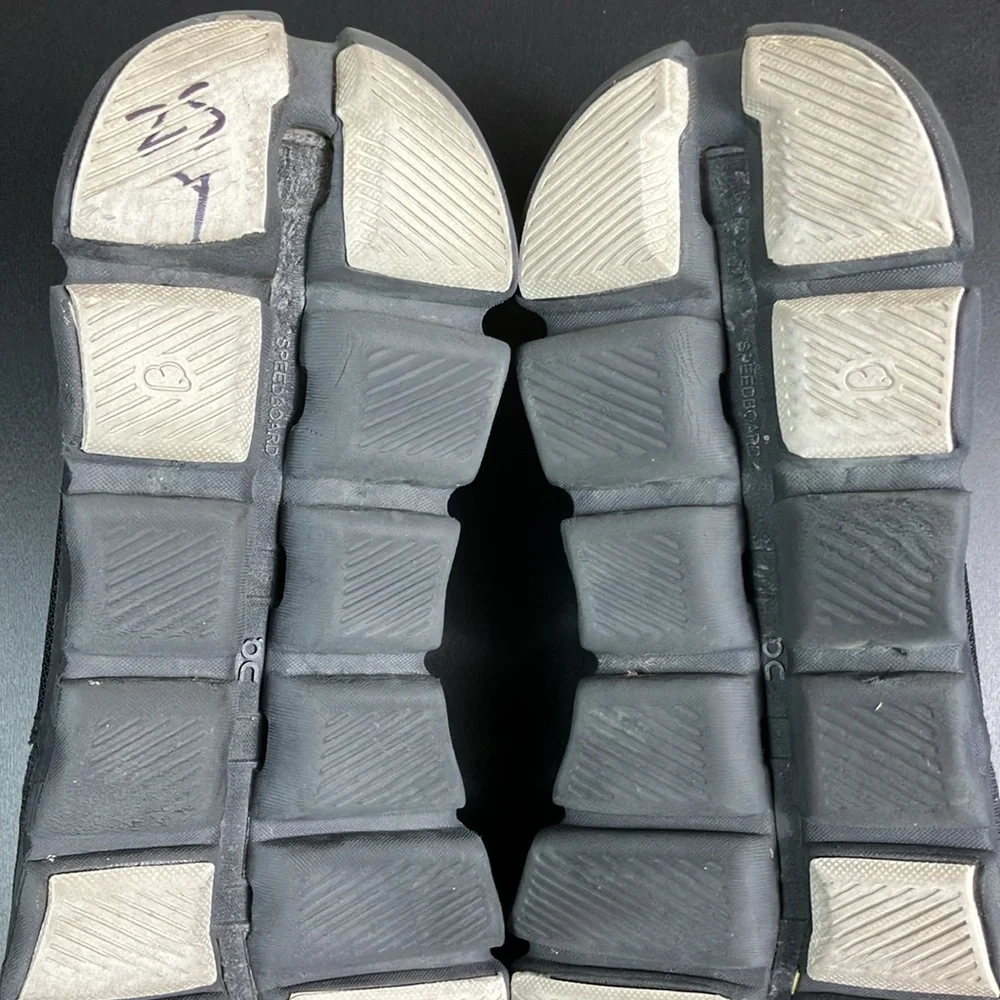 On Cloud X 3 Cloudtec Athletic Running Sneaker Shoes‎ Men’s size 11.5